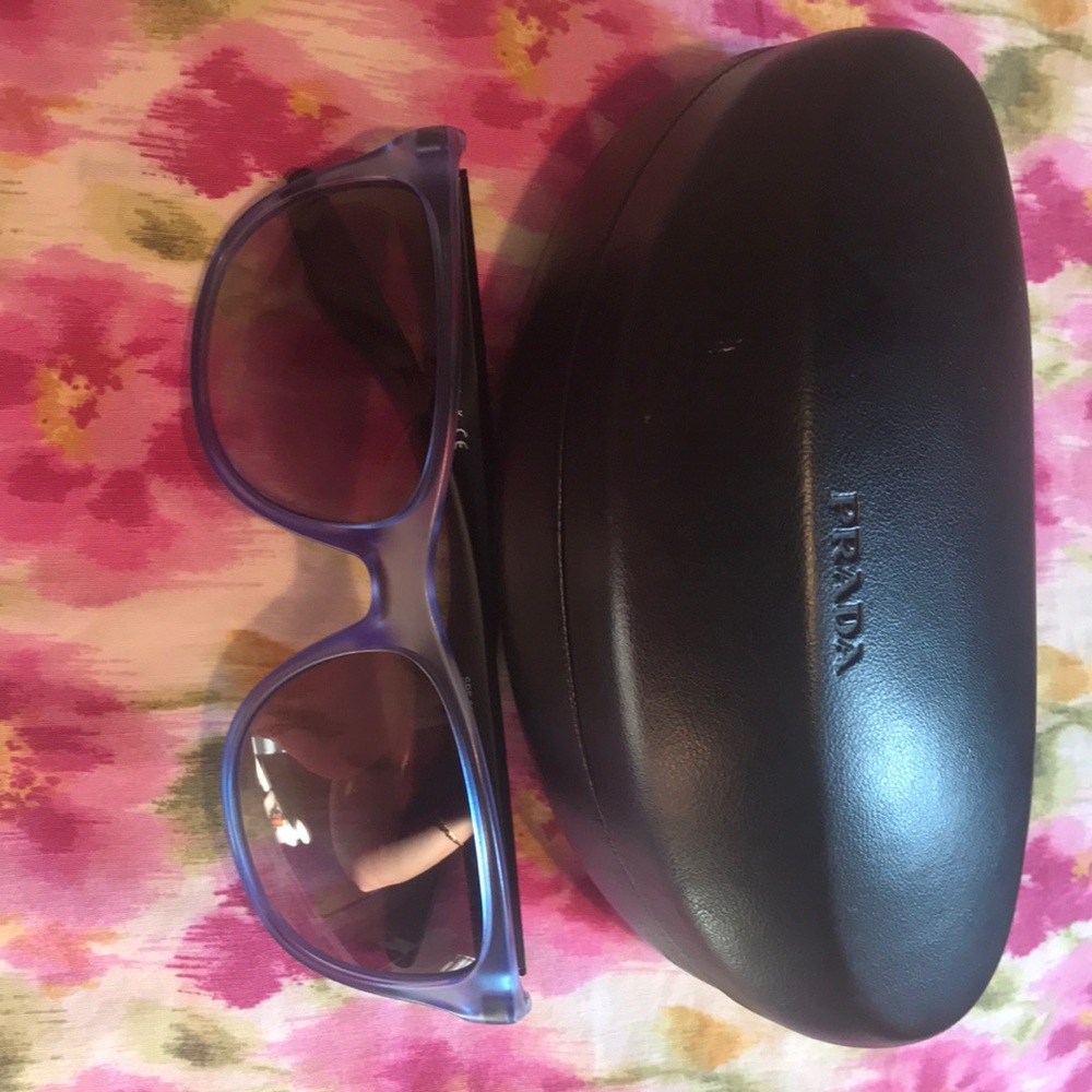 Sport BlueWayfarer Sunglasses Lens